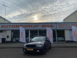 Zwart Gebruikt 2009 BMW 116 Hatchback | € 3.950 (Eerlijke prijs)
