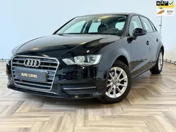 Zwart Gebruikt 2015 Audi A3 Sportback Attraction Hatchback | € 9.944 (Eerlijke prijs)