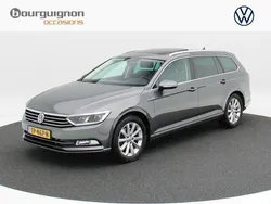 Grijs Gebruikt 2017 VW Passat Highline Stationwagen | € 20.850 (Eerlijke prijs)