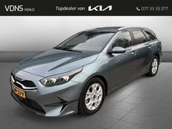 Grijs Gebruikt 2024 Kia Ceed Hatchback | € 27.950