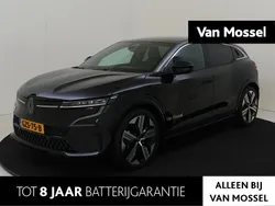 Zwart Gebruikt 2025 Renault Mégane Iconic Hatchback | € 37.940