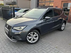 Grijs, metallic lak Gebruikt 2025 Seat Arona Business SUV | € 27.950 (Iets duurder)