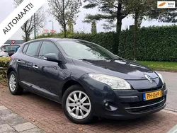 Grijs Gebruikt 2010 Renault Mégane III Expression Hatchback | € 3.950 (Eerlijke prijs)