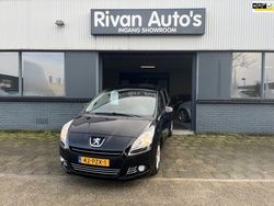 Zwart, andere lak Gebruikt 2011 Peugeot 5008 MPV | € 3.950 (Eerlijke prijs)