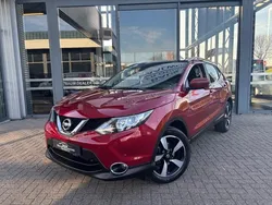 Rood Gebruikt 2014 Nissan Qashqai SUV | € 13.999 (Goede deal)