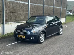 Zwart Gebruikt 2007 Mini ONE Hatchback | € 3.850 (Iets duurder)