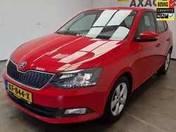 Rood Gebruikt 2016 Skoda Fabia Joy Hatchback | € 8.995 (Eerlijke prijs)