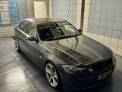 Grijs Gebruikt 2005 BMW 325 Sedan | € 3.850 (Goede deal)