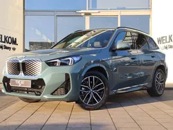 Cape york green Nieuw 2025 BMW iX1 M Sport SUV | € 62.020 (Eerlijke prijs)