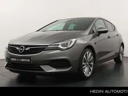 Grijs Gebruikt 2020 Opel Astra Elegance Hatchback | € 15.995 (Eerlijke prijs)