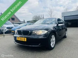 Zwart Gebruikt 2009 BMW 116 Executive Hatchback | € 2.450 (Goede deal)