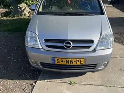 Grijs Gebruikt 2004 Opel Meriva Cosmo MPV | € 800 (Super prijs)
