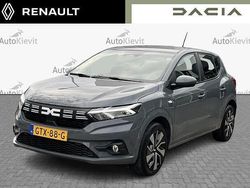 Grijs Gebruikt 2024 Dacia Sandero Expression Hatchback | € 17.450 (Eerlijke prijs)