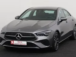 Grijs Gebruikt 2024 Mercedes CLA200 Progressive Sedan | € 36.995 (Eerlijke prijs)