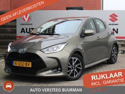 Groen Gebruikt 2020 Toyota Yaris Hybrid Hatchback | € 19.450 (Eerlijke prijs)