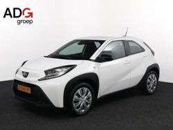 Wit Gebruikt 2024 Toyota Aygo Play Hatchback | € 18.950 (Iets duurder)