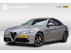 Grijs Gebruikt 2017 Alfa Romeo Giulia Veloce Sedan | € 27.000 (Eerlijke prijs)