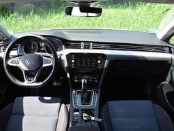 Wit Gebruikt 2021 VW Passat Business Stationwagen | € 21.945 (Super prijs)