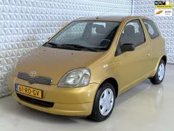 Geel Gebruikt 2001 Toyota Yaris Sol Hatchback | € 3.499 (Eerlijke prijs)