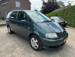 Groen Gebruikt 2004 Seat Alhambra Stella MPV | € 1.550 (Duur)