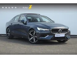Blauw Gebruikt 2024 Volvo S60 Ultimate Sedan | € 43.840 (Eerlijke prijs)