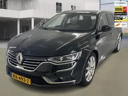 Zwart Gebruikt 2016 Renault Talisman Initiale Paris Stationwagen | € 17.450 (Eerlijke prijs)