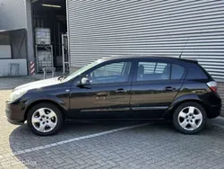 Zwart Gebruikt 2006 Opel Astra Edition Hatchback | € 800 (Goede deal)