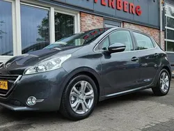 Grijs Gebruikt 2014 Peugeot 208 Allure Hatchback | € 6.950 (Goede deal)