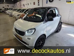 Wit Gebruikt 2016 Smart ForTwo Coupé Passion Hatchback | € 7.499