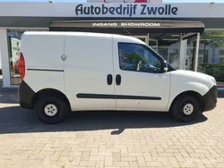 Wit Gebruikt 2015 Opel Combo MPV | € 3.495 (Eerlijke prijs)