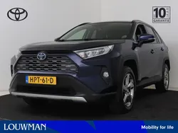 Blauw Gebruikt 2020 Toyota RAV4 Hybrid SUV | € 30.950 (Goede deal)