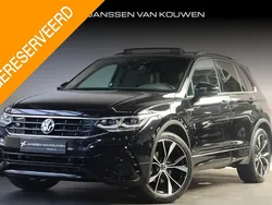 Zwart Gebruikt 2021 VW Tiguan R-line SUV | € 33.885 (Eerlijke prijs)