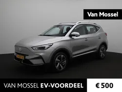 Grijs, metallic lak Gebruikt 2023 MG ZS Luxury Sedan | € 21.444 (Eerlijke prijs)