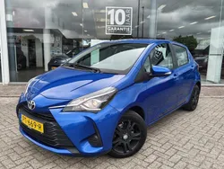Blauw Gebruikt 2017 Toyota Yaris Hatchback | € 13.900 (Eerlijke prijs)