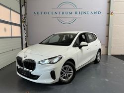 Wit Gebruikt 2023 BMW 218 Stationwagen | € 28.999 (Eerlijke prijs)