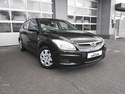 Zwart Gebruikt 2009 Hyundai i30 Dynamiq Hatchback | € 2.777 (Eerlijke prijs)