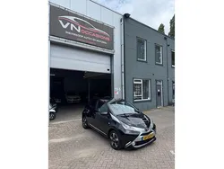 Zwart Gebruikt 2015 Toyota Aygo X-clusiv Hatchback | € 7.950 (Eerlijke prijs)