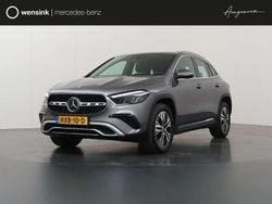 Grijs Gebruikt 2023 Mercedes GLA250 Business SUV | € 40.850 (Goede deal)