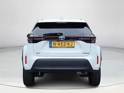Wit Gebruikt 2022 Toyota Yaris Cross Edition SUV | € 27.950 (Eerlijke prijs)