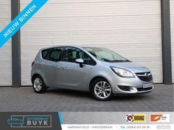 Grijs Gebruikt 2016 Opel Meriva Design Edition MPV | € 9.295 (Goede deal)
