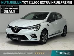 Wit Gebruikt 2021 Renault Clio V Hatchback | € 18.740 (Goede deal)