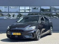 Zwart Gebruikt 2021 Ford Focus Business Edition Stationwagen | € 19.499 (Eerlijke prijs)