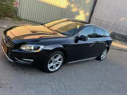 Zwart Gebruikt 2013 Volvo V60 Summum Stationwagen | € 6.450 (Eerlijke prijs)