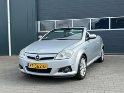 Grijs Gebruikt 2005 Opel Tigra Enjoy Cabriolet | € 1.499 (Eerlijke prijs)