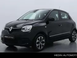 Zwart Gebruikt 2022 Renault Twingo LIMITED Hatchback | € 10.445 (Eerlijke prijs)