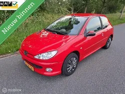 Rood Gebruikt 2008 Peugeot 206 Forever Hatchback | € 2.250 (Eerlijke prijs)