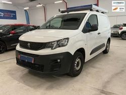 Wit Gebruikt 2019 Peugeot Partner Premium Van | € 10.950 (Super prijs)