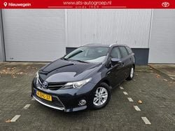 Grijs Gebruikt 2014 Toyota Auris Hybrid Stationwagen | € 14.150 (Eerlijke prijs)