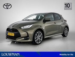 Groen Gebruikt 2024 Toyota Yaris Hybrid Executive Hatchback | € 30.445 (Duur)