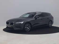 Grijs Gebruikt 2020 Volvo V60 Momentum Stationwagen | € 26.400 (Super prijs)